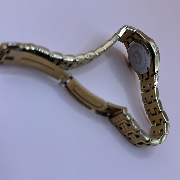 Pulsar - Picture 4 of 5